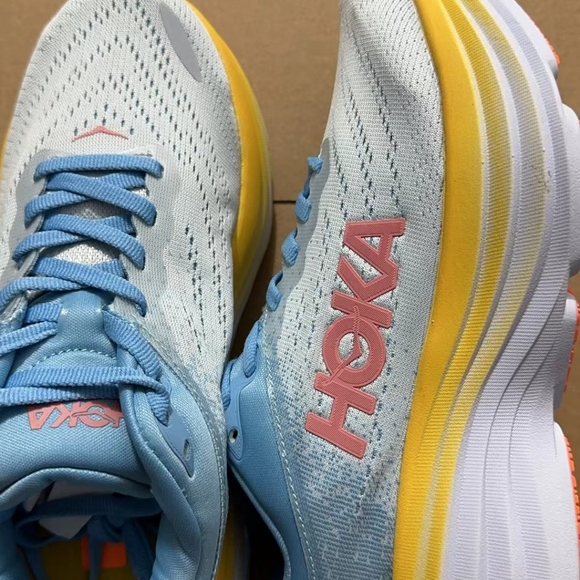 hoka sneaker - Picture 4 of 4